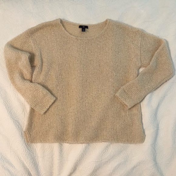 gap fuzzy sweater